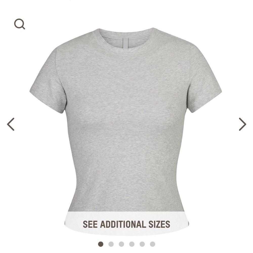 SKIMS // cotton collection // jersey short sleeve Tee // size xxs // light grey